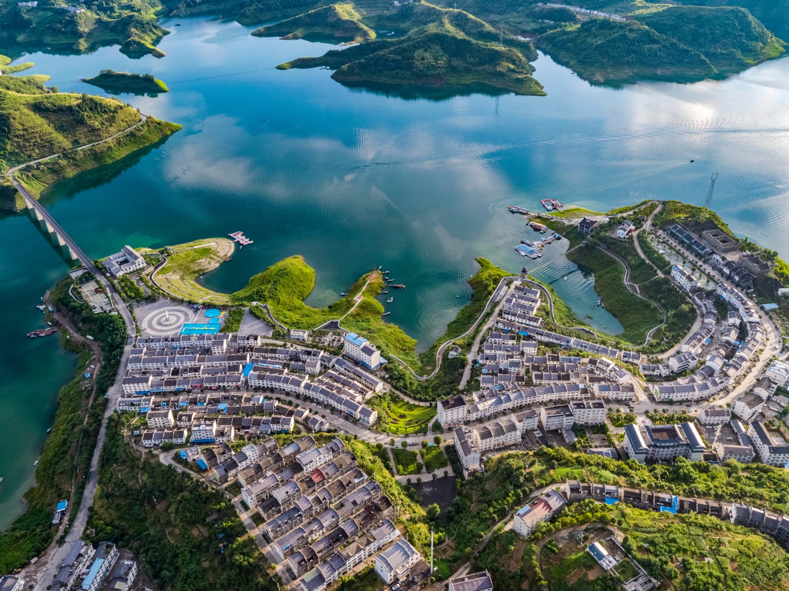 圣水湖旅游度假区.jpg